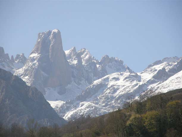 Picu Urriellu en Ruta del Cares